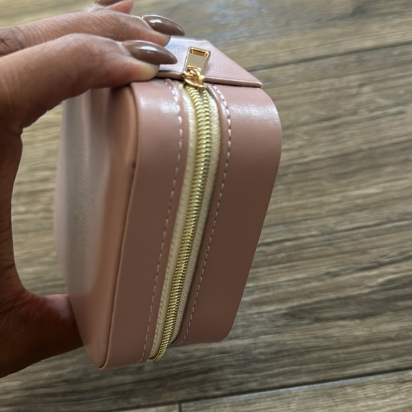 Mini TRAVEL JEWELRY ORGANIZER - Picture 5 of 6